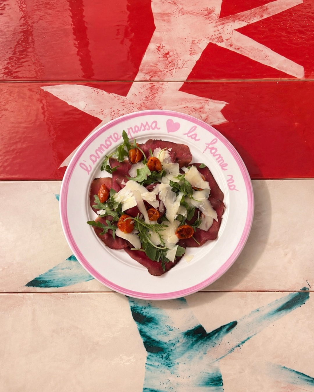 Moorea Food Club — carpaccio e rucola